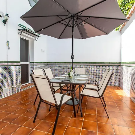 Town Center House With Jacuzzi