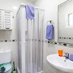 Town Center House With Jacuzzi Feriehus *