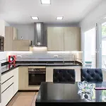 Feriehus Town Center House With Jacuzzi Nerja