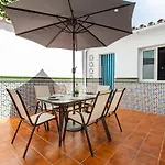 Town Center House With Jacuzzi