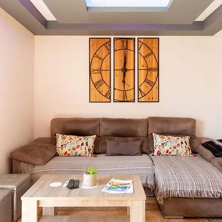 Town Center House With Jacuzzi * Nerja