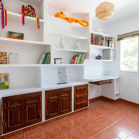 Town Center House With Jacuzzi Nerja