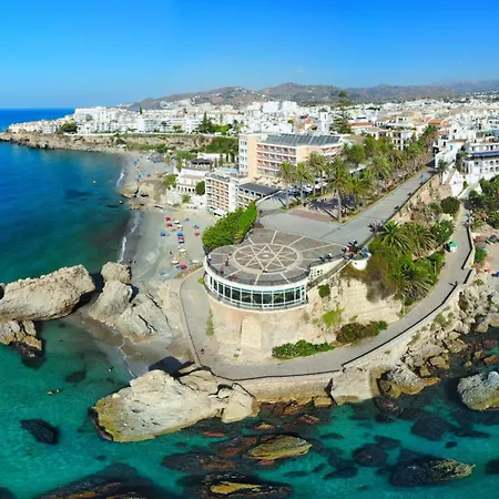 Town Center House With Jacuzzi Nerja