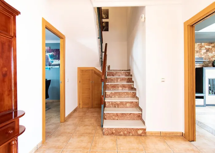 Casa vacanze Town Center House With Jacuzzi *