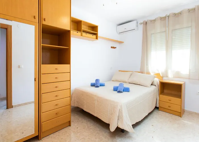 Town Center House With Jacuzzi Hébergement de vacances Nerja