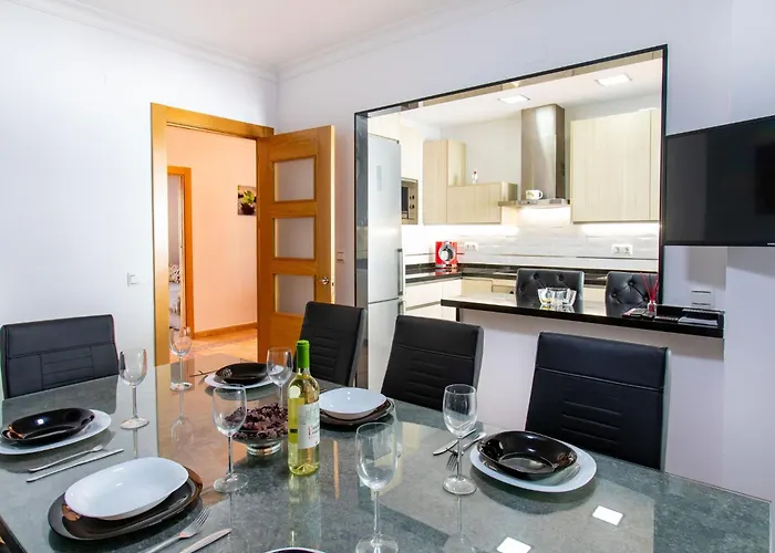 Town Center House With Jacuzzi Hébergement de vacances *