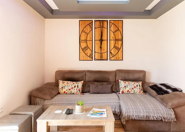 Town Center House With Jacuzzi * ネルハ